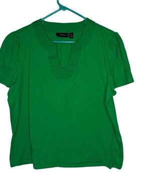 3/$20 Rafaella Emerald Green Short-Sleeve Split Neck Shirt